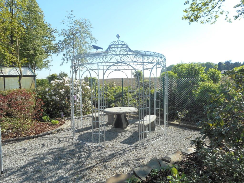 Unsere Ausstellung Rankpavillon neu 1024x768 1024x768 1 Rankpavillon neu 1024x768 1024x768 1